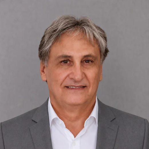 Dr. Paulo Fernando Bello Freire